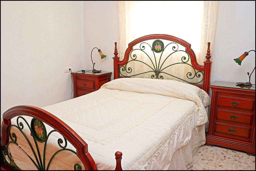 Apartamento Santa Teresa De Jesus 콘일데라프론테라 외부 사진